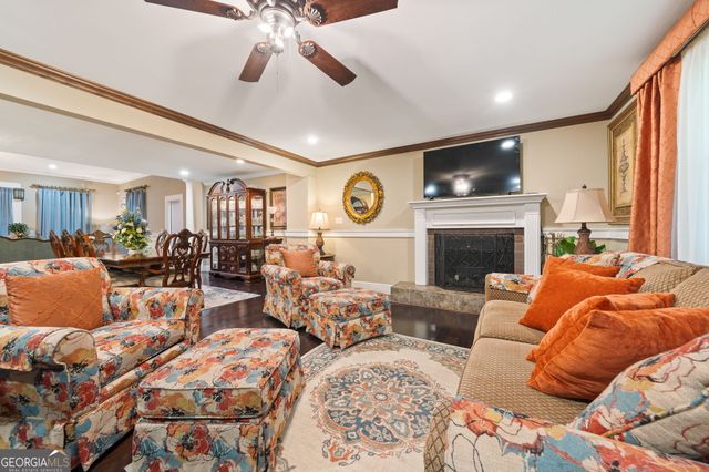 156 Log Cabin Road NE, Milledgeville, GA 31061