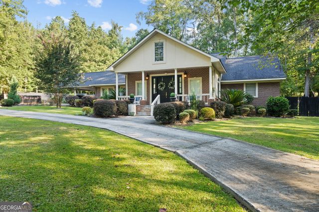 156 Log Cabin Road NE, Milledgeville, GA 31061