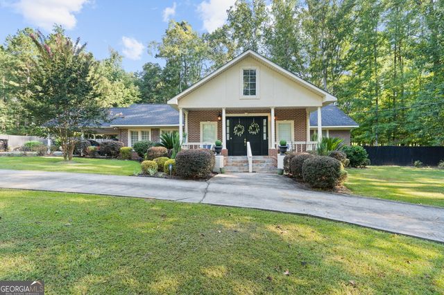 156 Log Cabin Road NE, Milledgeville, GA 31061