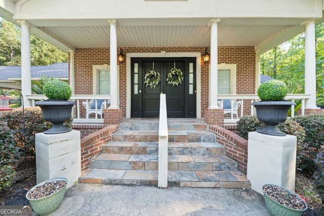 156 Log Cabin Road NE, Milledgeville, GA 31061