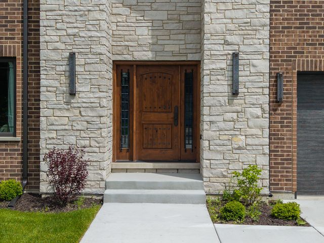 8348 W Farragut Avenue, Norridge, IL 60706