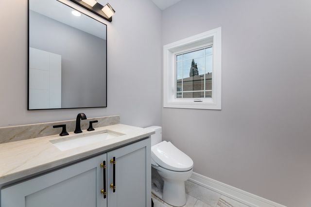 8348 W Farragut Avenue, Norridge, IL 60706