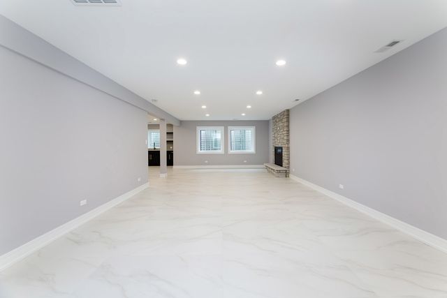 8348 W Farragut Avenue, Norridge, IL 60706