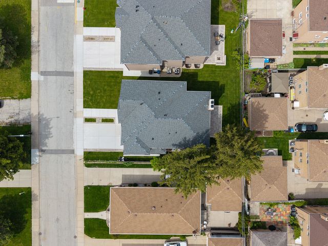 8348 W Farragut Avenue, Norridge, IL 60706