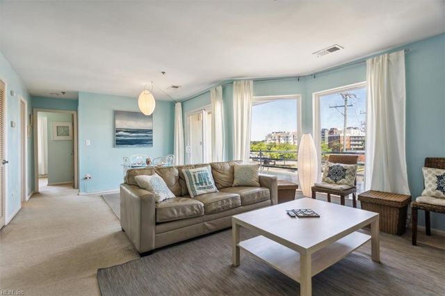 304 28th St Unit 314, Virginia Beach, VA 23451