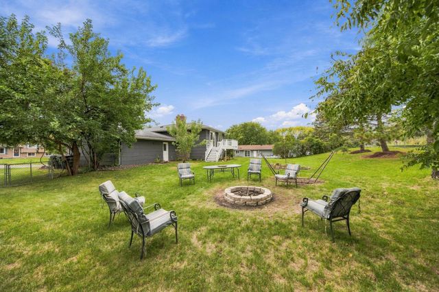 1709 Cochrane Avenue, Eagan, MN 55122