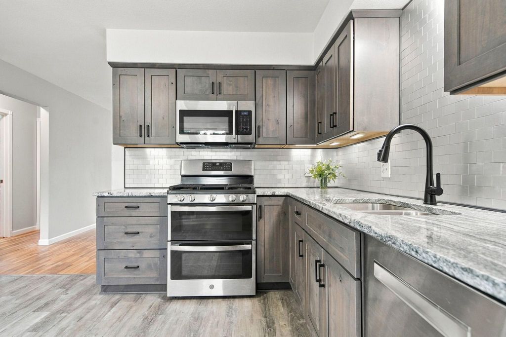 1709 Cochrane Avenue, Eagan, MN 55122 — photo 4