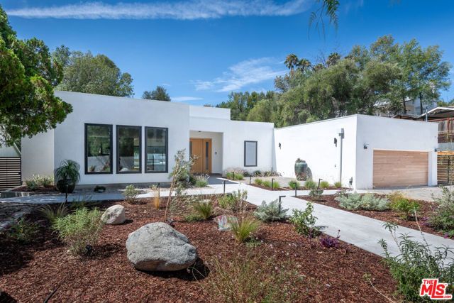 23346 Calvert Street, Los Angeles, CA 91367