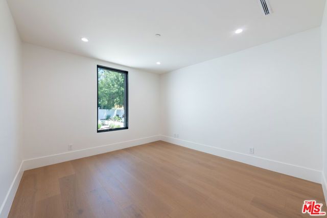 23346 Calvert Street, Los Angeles, CA 91367