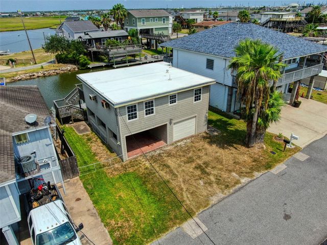 114 Bayou Vista Drive, Hitchcock, TX 77563