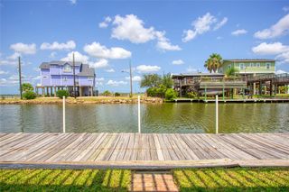 114 Bayou Vista Drive, Hitchcock, TX 77563