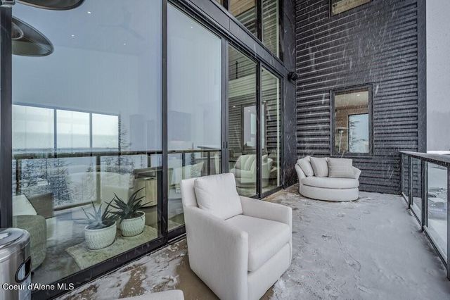 304 Blizzard Dr, Sandpoint, ID 83864