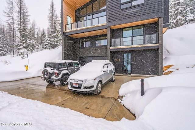 304 Blizzard Dr, Sandpoint, ID 83864