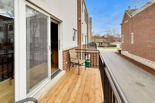 1853 Prairie Street, Glenview, IL 60025