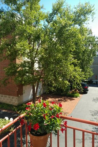 1853 Prairie Street, Glenview, IL 60025