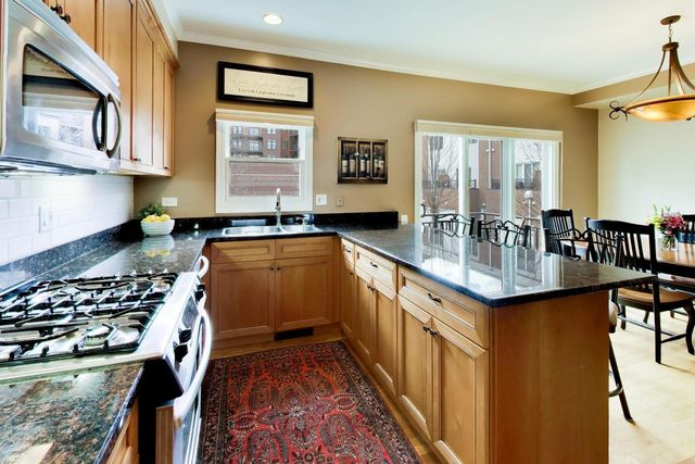 1853 Prairie Street, Glenview, IL 60025