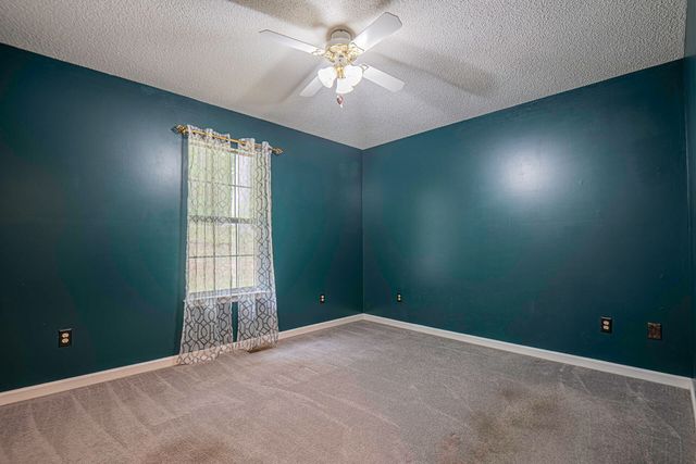 532 Eagle Cliff Drive, Flintstone, GA 30725