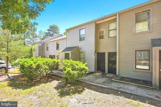 204 BROMLEY ESTS #204, Pine Hill, NJ 08021