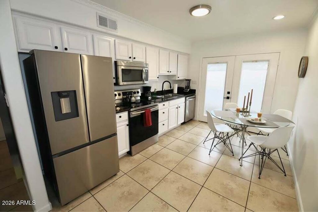 3445 N 36TH Street 39, Phoenix, AZ 85018