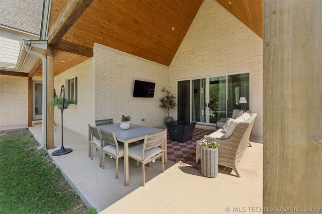 6320 N Blue Sage Drive, Owasso, OK 74055