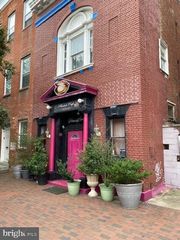 206 S BROADWAY, Baltimore, MD 21231