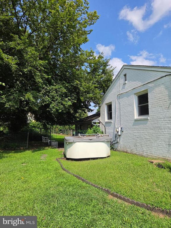 2064 VALLEY RD, HUNTINGDON VALLEY, PA 19006 — photo 3