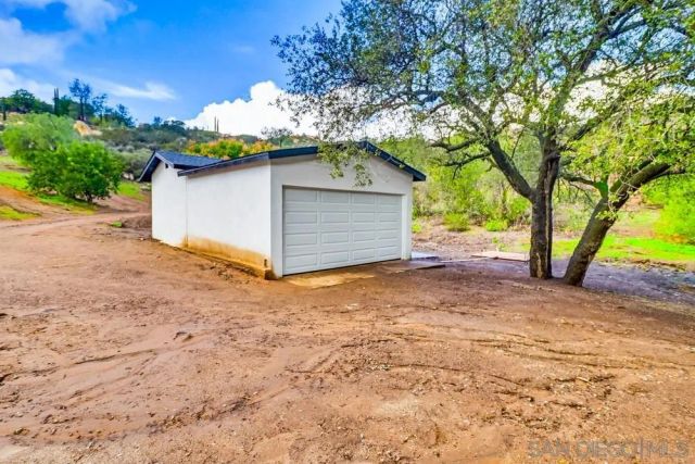 15751 Lyons Valley Rd, Jamul, CA 91935