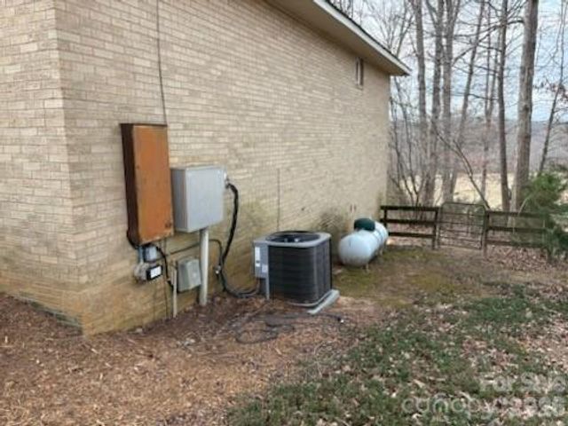 2610 TAYLOR Road, Shelby, NC 28152