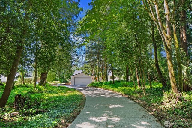 12065 206th Place SE, Issaquah, WA 98027