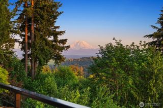 12065 206th Place SE, Issaquah, WA 98027