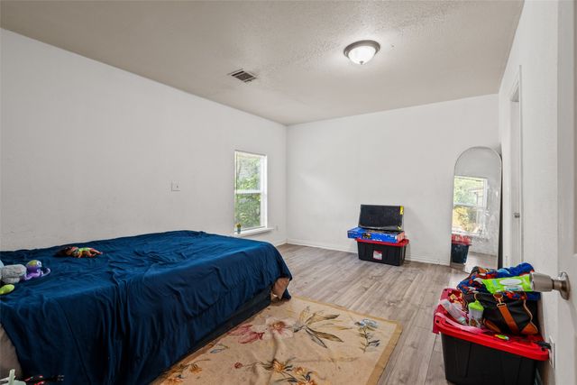 2138 Custer Drive, Dallas, TX 75216