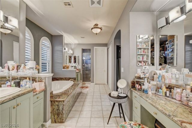 3307 Alpine Lily Drive, Las Vegas, NV 89141