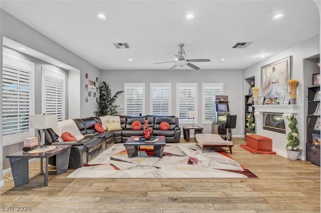 3307 Alpine Lily Drive, Las Vegas, NV 89141