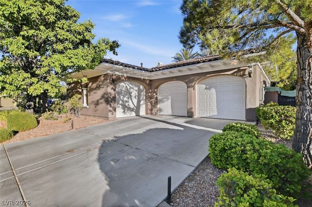 3307 Alpine Lily Drive, Las Vegas, NV 89141