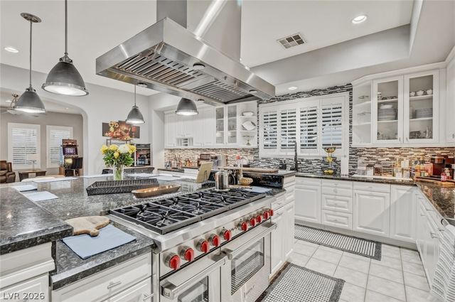 3307 Alpine Lily Drive, Las Vegas, NV 89141