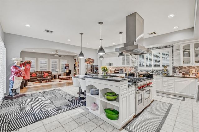 3307 Alpine Lily Drive, Las Vegas, NV 89141