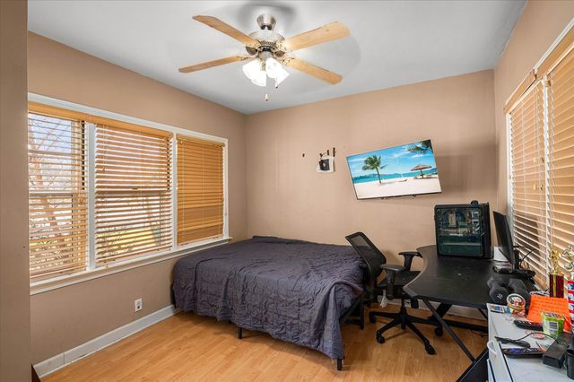 1060 Catherine Street, Joliet, IL 60435