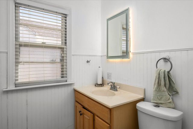 1060 Catherine Street, Joliet, IL 60435