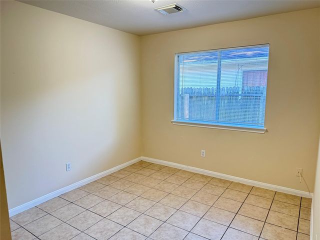 4019 Teal Run Meadow Drive, Fresno, TX 77545