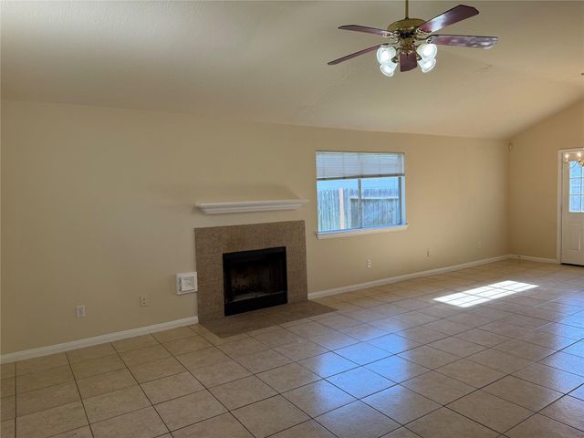 4019 Teal Run Meadow Drive, Fresno, TX 77545