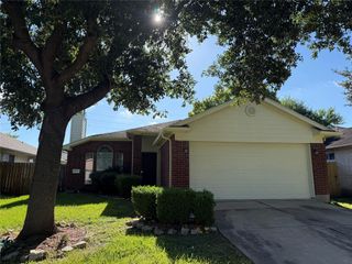 4019 Teal Run Meadow Drive, Fresno, TX 77545