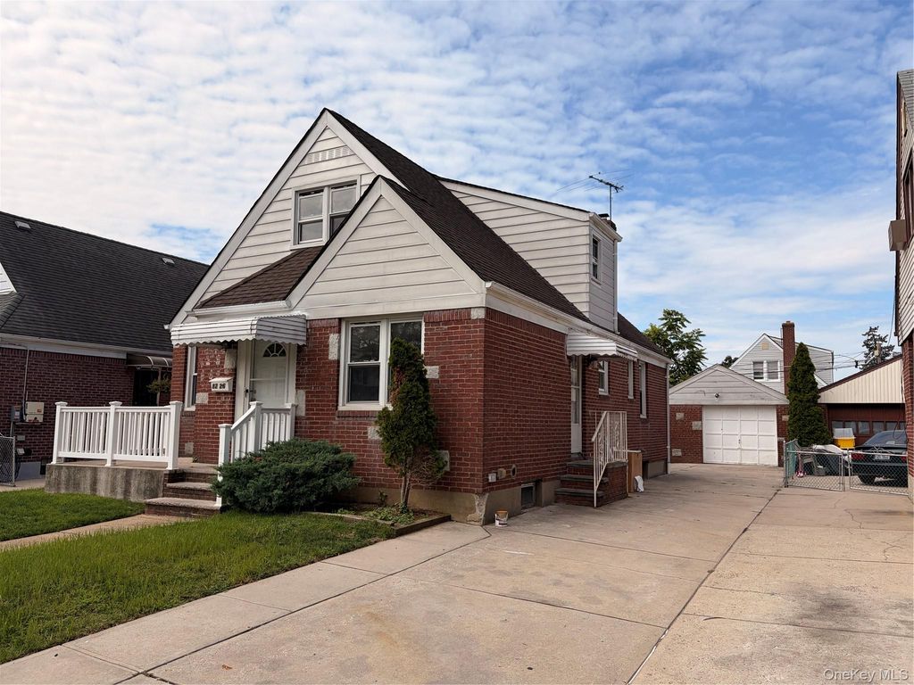 82-26 258th Street, Glen Oaks, NY 11004 — photo 2
