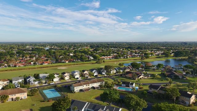 5885 Northpointe Lane, Boynton Beach, FL 33437