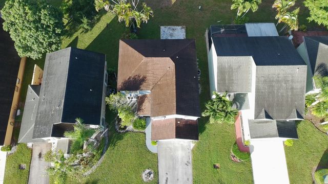 5885 Northpointe Lane, Boynton Beach, FL 33437