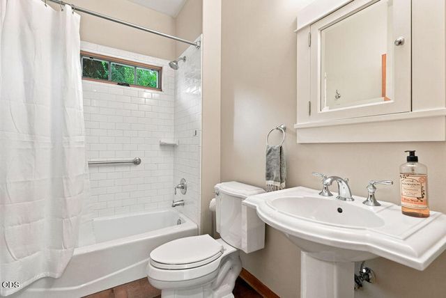 425 NW State Street, Bend, OR 97703