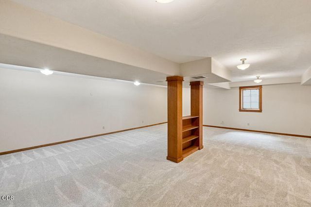 425 NW State Street, Bend, OR 97703