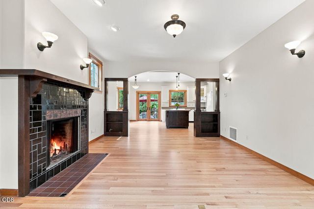 425 NW State Street, Bend, OR 97703