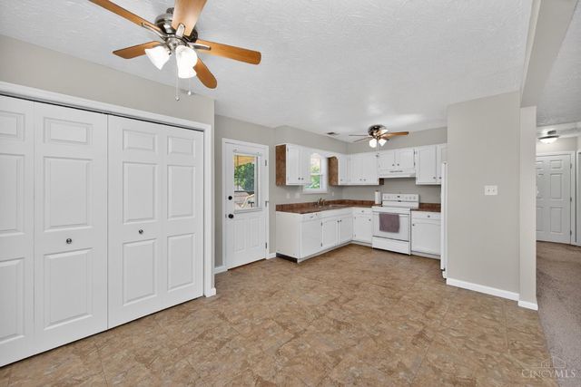 4301 Post Rail Lane, Franklin Twp, OH 45005