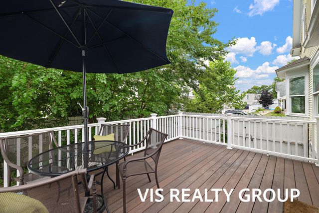 627 Fulton Avenue, Grand Haven City, MI 49417
