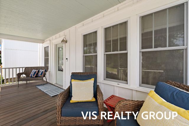 627 Fulton Avenue, Grand Haven City, MI 49417